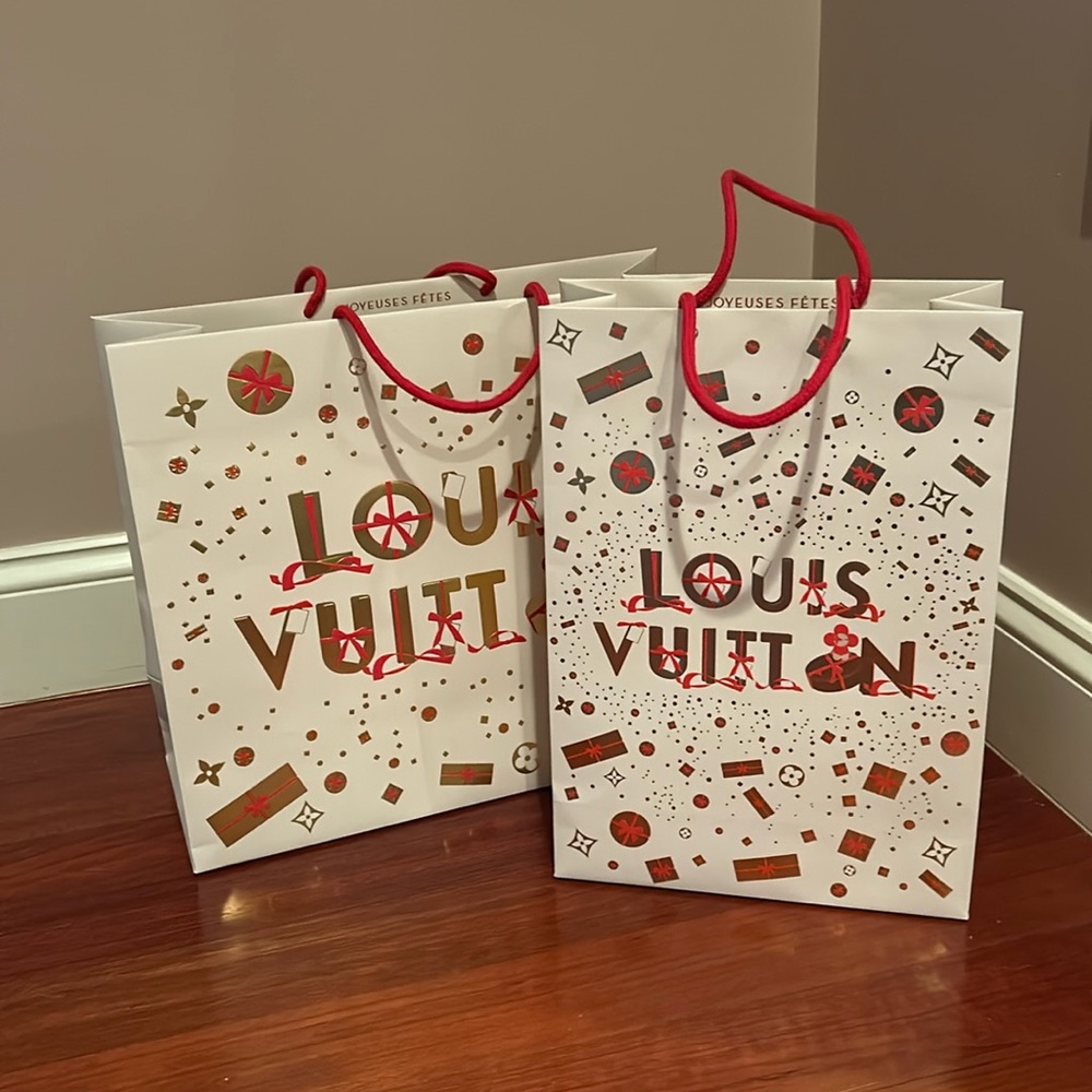 Louis Vuitton Holiday bags!! - Picture 1 of 7